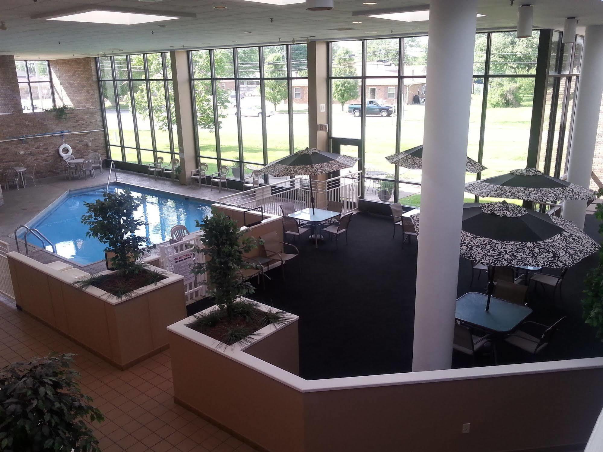Oyo Townhouse Owensboro West酒店 外观 照片
